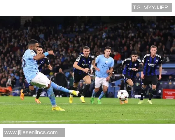 曼联与曼城历史交锋比分回顾及精彩瞬间分析 曼联与曼城历史交锋比分回顾及精彩瞬间分析