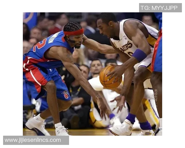 2008年湖人与活塞的巅峰对决回顾:一场篮球史上的经典较量与传奇时刻 2008年湖人与活塞的巅峰对决回顾:一场篮球史上的经典较量与传奇时刻