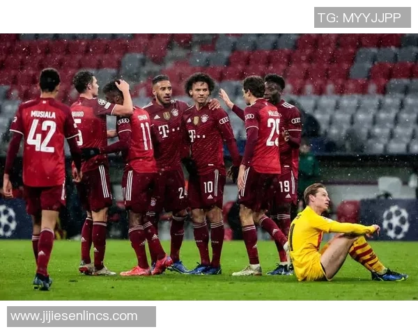 巴塞罗那与拜仁慕尼黑精彩对决录播回顾分析与精彩瞬间分享