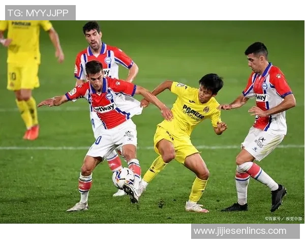 甘冈与顿克奎激战正酣谁能在这场较量中笑到最后