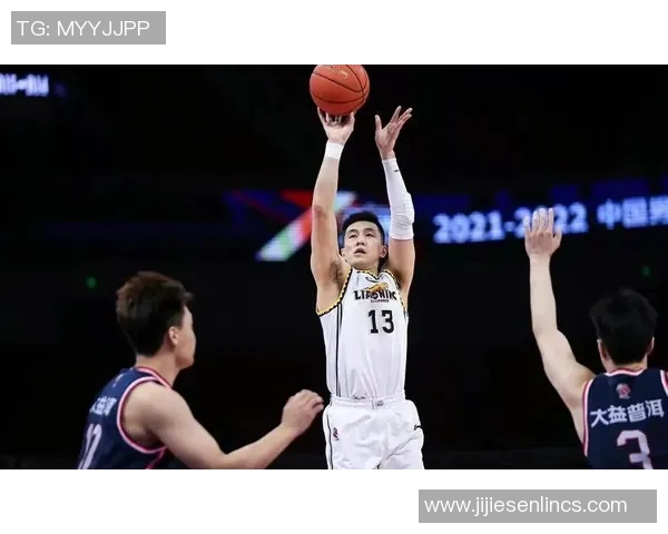 广东队逆袭吉林琼斯狂砍44分展现强大实力与团队配合