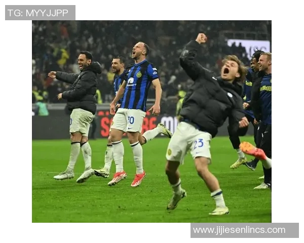 曼彻斯特与亚特兰大激战在即球迷期待精彩对决与历史碰撞 曼彻斯特与亚特兰大激战在即球迷期待精彩对决与历史碰撞