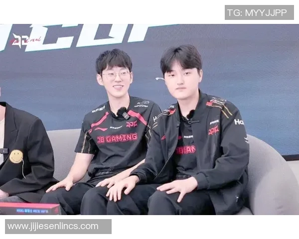 赛后分析：JDG与TES对决中的节奏变化与战术解析